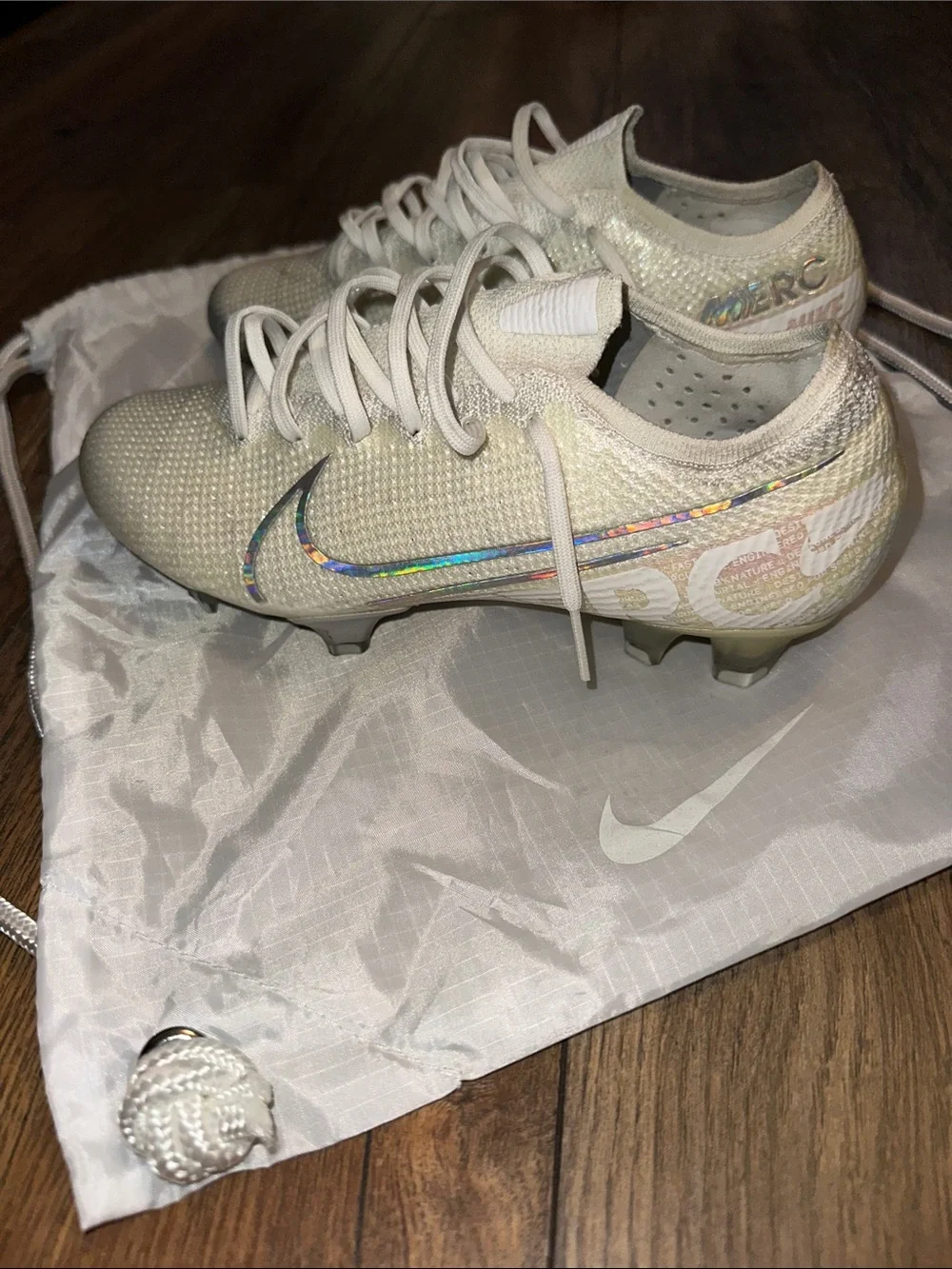 Nike Mercurial Vapor 13
Elite FG - Picture 1 of 9